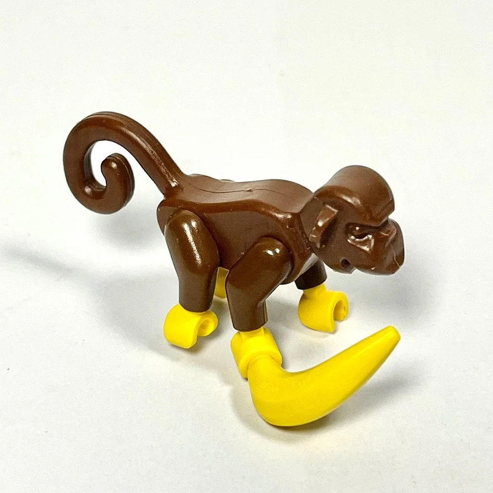LEGO Pirates Monkey Brown with Yellow Hands Feet 2550c01 Retro Minifigure - Picture 3 of 7